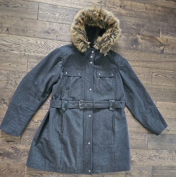 Love & Legend Jackets & Blazers - Love & Legend Women's Wool Blend Jacket Coat Fur Lined Hood 2XL Charcoal Gray